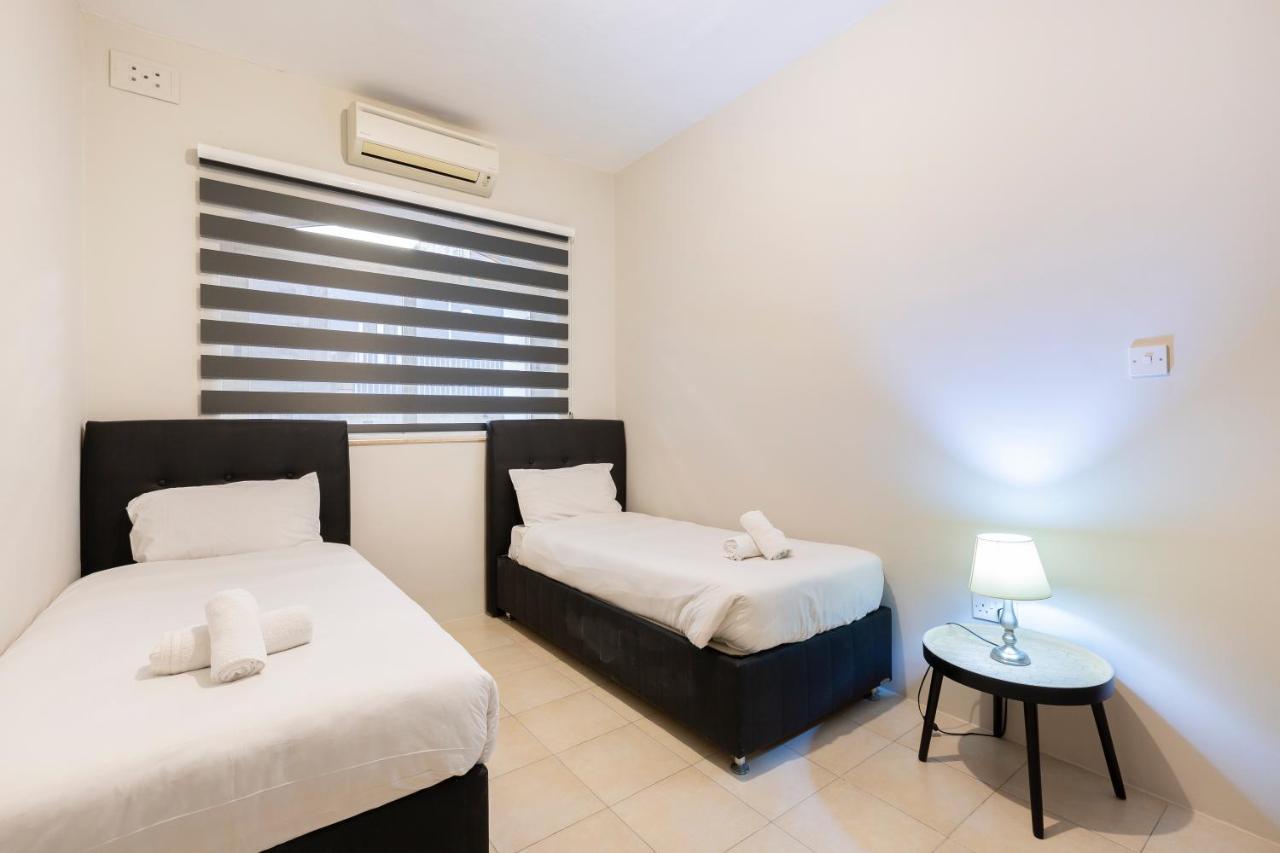 Sliema Central Apartment Just Minutes From The Beach By Jl Экстерьер фото